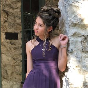 Meet your Posher, Cassandra